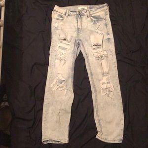 Cute Light washed Skinny Jeans!!